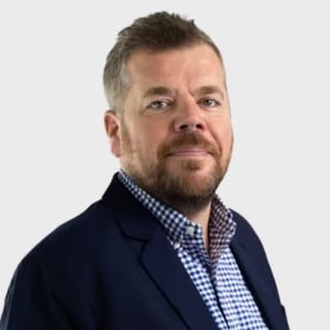 Adam Scott speaking at Aviation Festival Americas