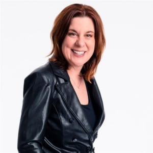 Deneen DeFiore speaking at Aviation Festival Americas