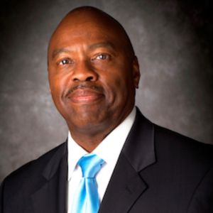Phillip Washington speaking at Aviation Festival Americas