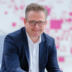 Jacek Hutyra speaking at Total Telecom Congress