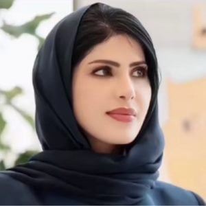 Noha Al-Harthi speaking at Connected World KSA