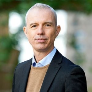 Claus Hincke speaking at Rail Live