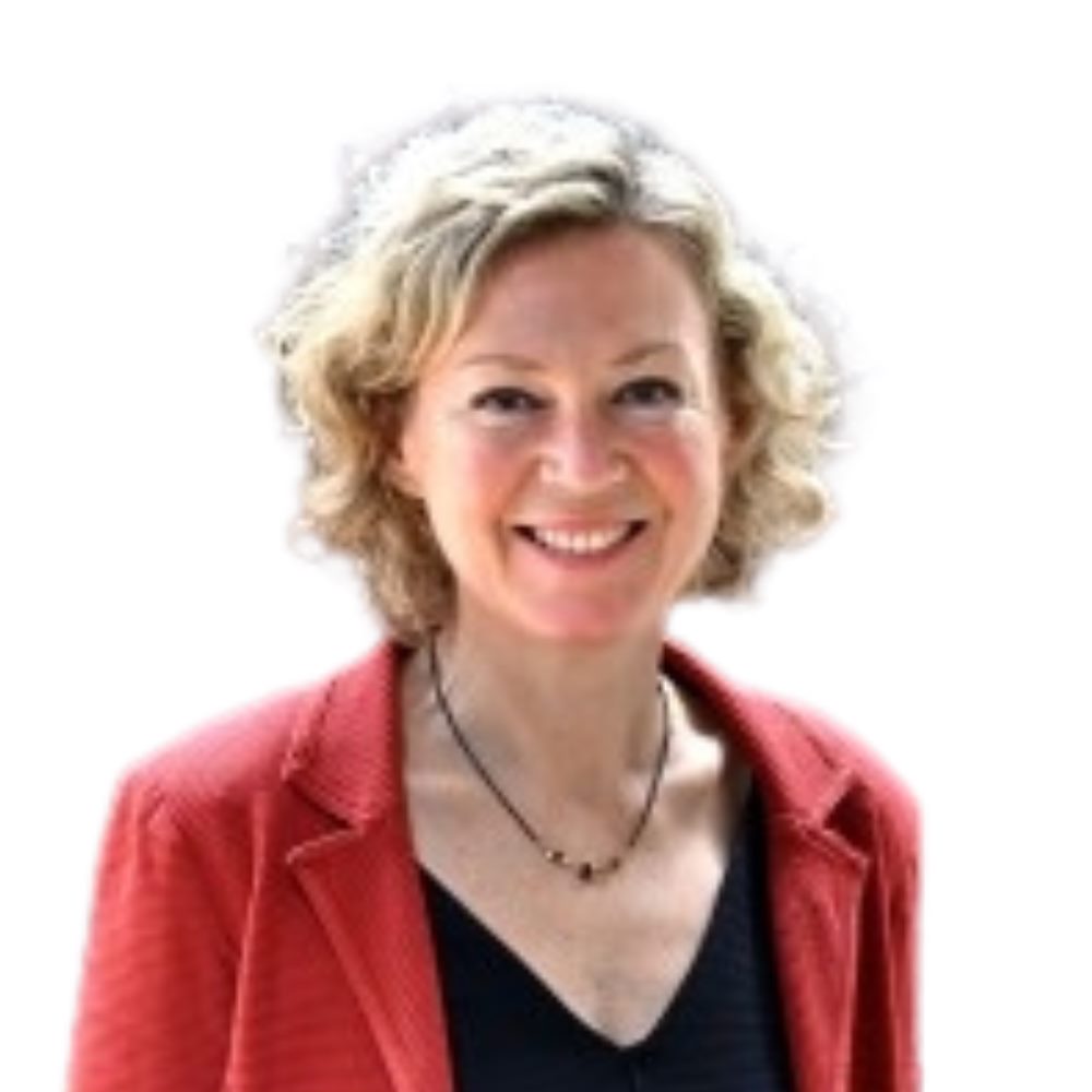 Hannah Bartram speaking at Highways UK