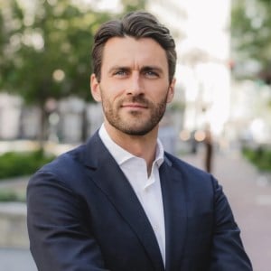 Andrew Cornelia speaking at MOVE America