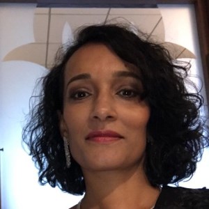 Paule Tchiegne Wandje speaking at MOVE America