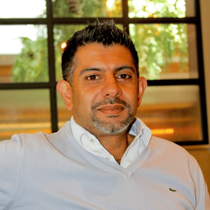 Karim Kassam speaking at NoVacancy London