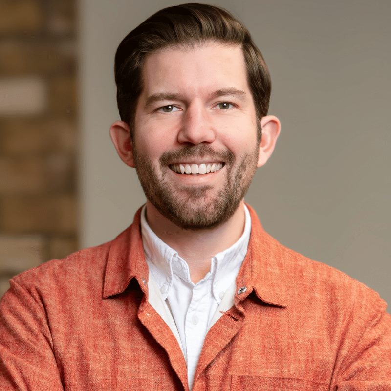 Oliver Milne-Watson speaking at NoVacancy London