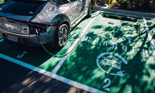 Add EV fast charging bay photo here