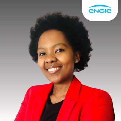 Zandile Nkone Kelem speaking at Solar & Storage Live Cape Town