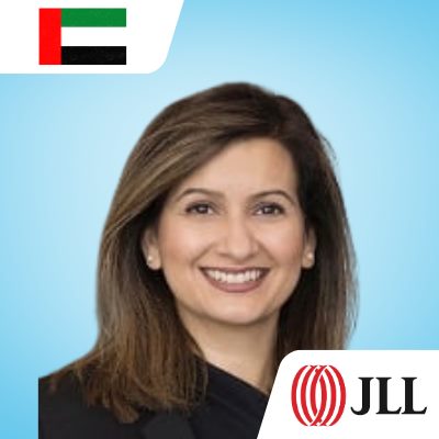 Alida Saleh speaking at Solar & Storage Live Middle East