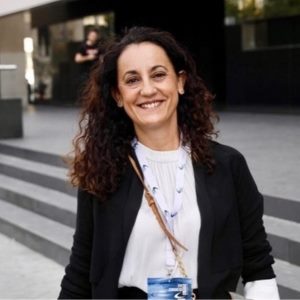 Marta Viñas speaking at Solar & Storage Live