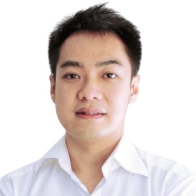 Eka Himawan speaking at Solar & Storage Live Indonesia