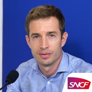 Laurent Mahuteau speaking at Solar & Storage Live