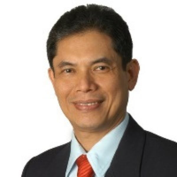 Fortunato C. Leynes speaking at Solar & Storage Live Philippines 2026