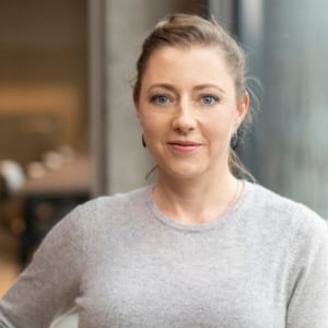 Alexandra Märki speaking at Solar & Storage Live Zurich