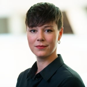 Kim Berrendorf speaking at Solar & Storage Live Zurich