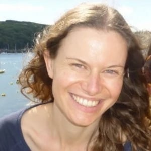 Gemma Grimes speaking at Solar & Storage Live