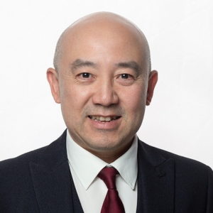 KT Tan speaking at Solar & Storage Live