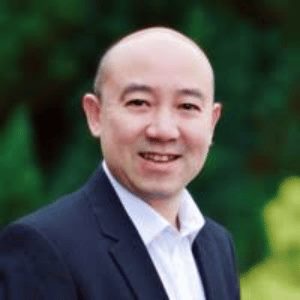 KT Tan speaking at Solar & Storage Live