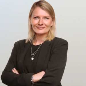 Rosalind Smith-Maxwell, Senior Director, Quinbrook Infrastructure Partners
