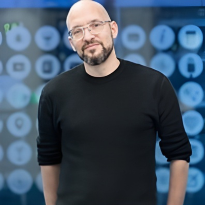 Bram Peeters speaking at Submarine Networks World EMEA