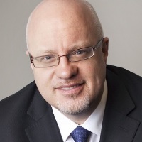 Brett King | Founder & Executive Chairman | Moven » speaking at Seamless Future of Fintec