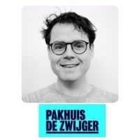 Servaz Van Berkum | Program Maker & Moderator | Pakhuis de Zwijger » speaking at World Passenger Festival