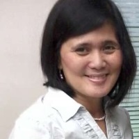 Dr. Ma. Leonila Vitug-Urrea, Director, University of the East