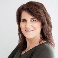 Susan Emry | Executive Vice President | Envirotech Commercial Electric Vehicles » speaking at Home Delivery World