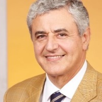 Raúl J. Andrade
