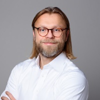 Mr Andrzej Dominiak | Chief Innovation Officer | PrivatBank » speaking at Seamless Europe