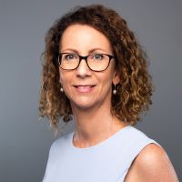 Lucinda Hoffman | General Manager (Strategic Policy) | Department of Transport and Main Roads QLD » speaking at eMobility Live