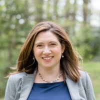 Elizabeth Chernow, Executive Director, Public Policy, Comcast