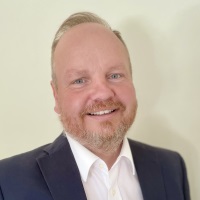 Ian Cowser | Application Engineer | Corning » speaking at Connected Britain