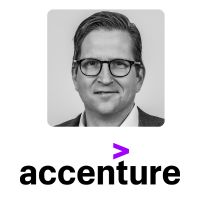Nikolas Hoesch | Managing Director | Accenture » speaking at World Passenger Festival