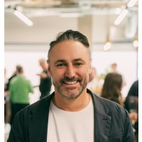 Tim Smith | Chief Strategy Officer | Keyloop » speaking at Mobility Live ME