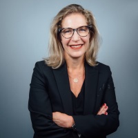 Cecile Tuil | SVP Clients & Engagement | RATP DEV » speaking at Mobility Live ME