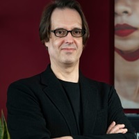 Stefan Wolf