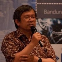 Prof. Ir. Endra Joelianto, Ph.D., SM | Director of National Centre for Sustainable Transportation Technology | Institut Teknologi Bandung » speaking at Solar & Storage Live ID