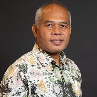 Arwani Hidayat | Chairperman | Indonesian Electric Vehicle Community (Koleksi) » speaking at Solar & Storage Live ID