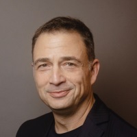 Rob Abrams, Global Industry Payments Lead & COO – Embedded Banking, JP Morgan