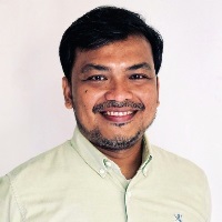 Sumanda Tondang | Executive Director | Rumah Energi » speaking at Solar & Storage Live ID