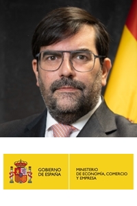 Juan Luis Gimeno | Director General, Dirección General de Comercio Internacional e Inversiones | Ministerio de Economía, Comercio y Empresa » speaking at Rail Live