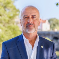 Helder Mota Filipe | President | Portuguese Pharmaceutical Association » speaking at EPA Congress