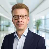 Andrew Menzies-Gow