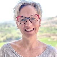 Emelia DeForce | Senior Program Manager, Sustainable Science & Product Stewardship | Genentech » speaking at Future Labs Live Basel