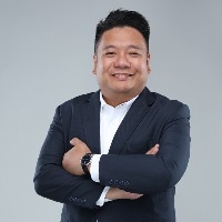 Ralph Menchavez at Solar & Storage Live Philippines 2026