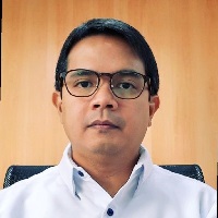 Cliff Cabungal | President Xpress Super App and Chief Financial Officer | PJ Lhuillier Group of Companies » speaking at Solar & Storage Live PH