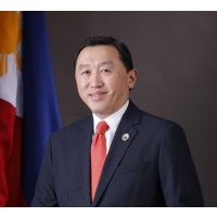Hon. Congressman Arthur C. Yap | Party List Representative - MURANG KURYENTE | House of Representatives, Philippines » speaking at Solar & Storage Live PH