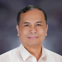 Von Erwin Azagra | General Manager | Quezon II Electric Cooperative, Inc. » speaking at Solar & Storage Live PH